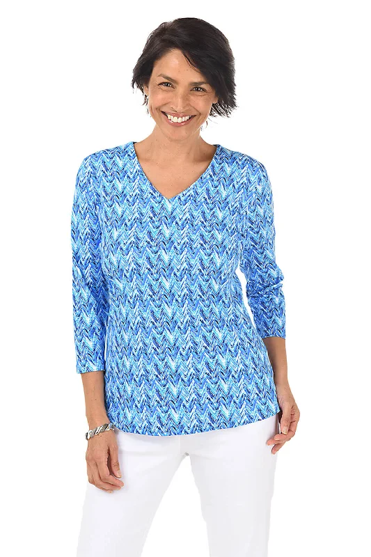 Shop and Save Blue Chevron Classic UPF50+ V-Neck Top